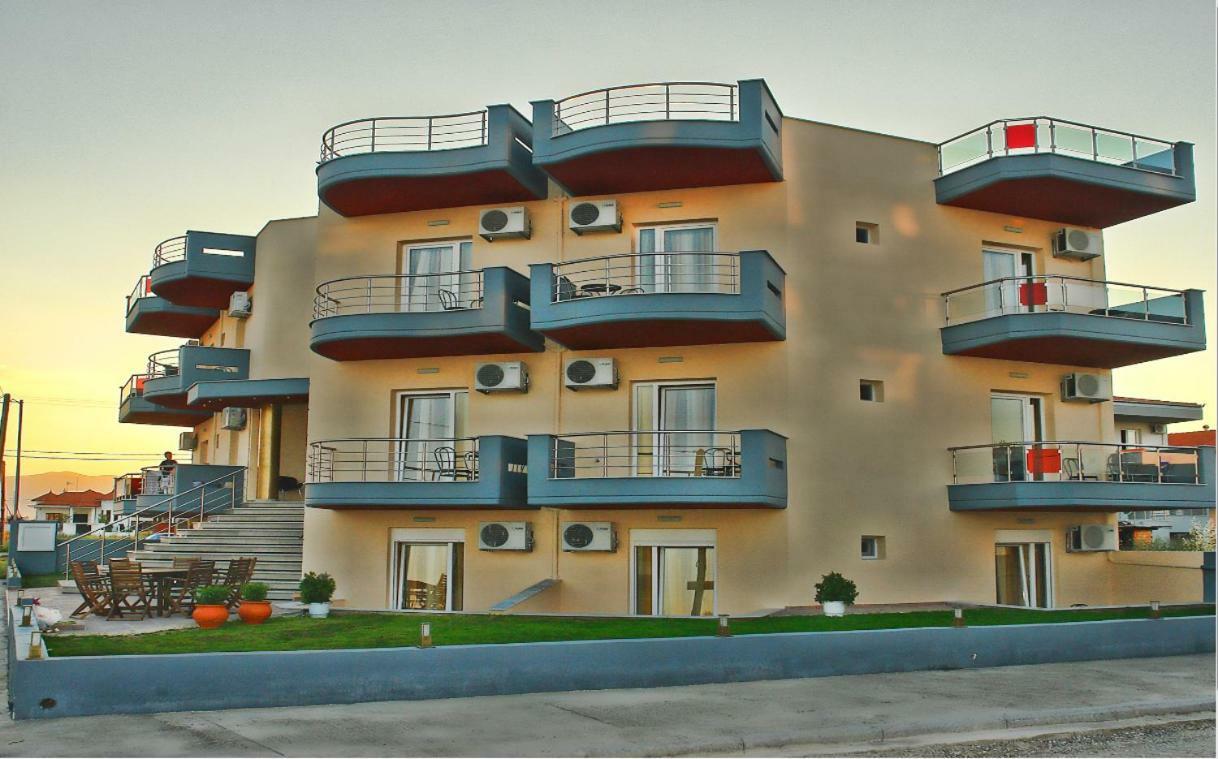Villa Eleni Paralía Exterior foto